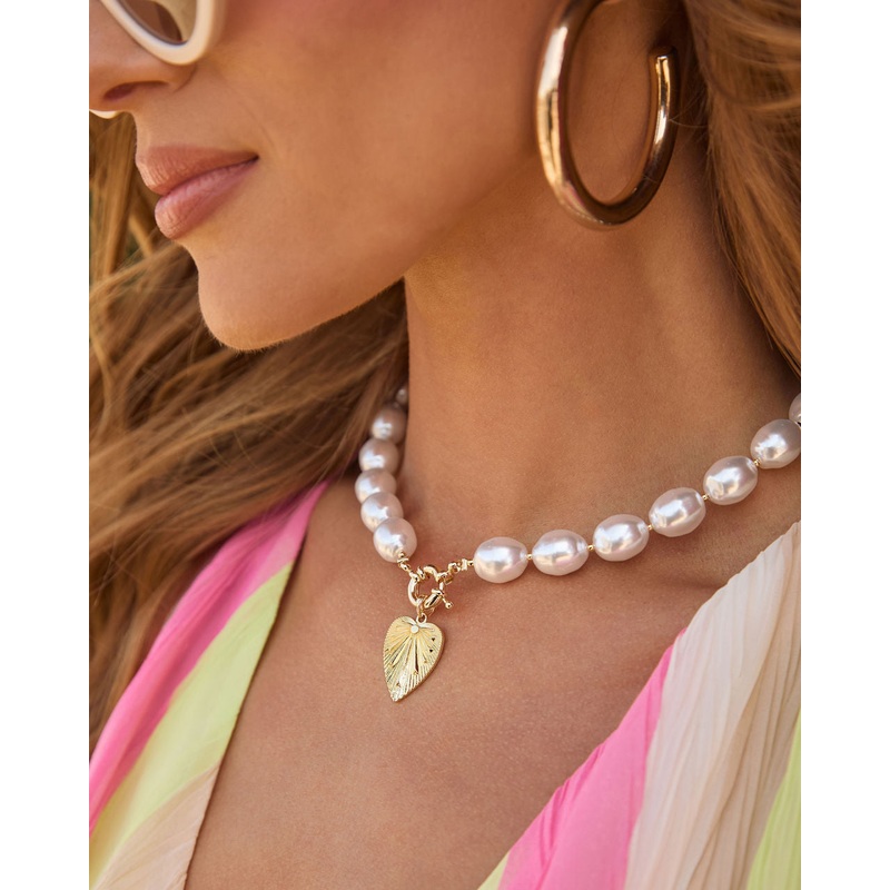 Pure Dream Heart Charm Pearl Necklace