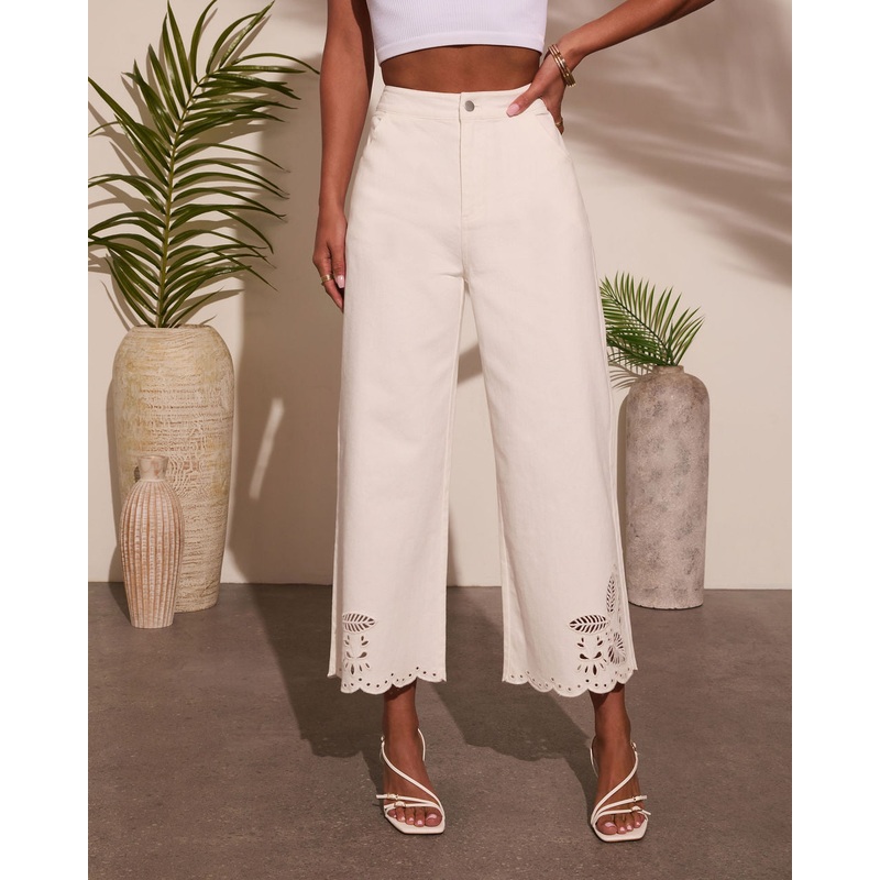 Breezy Ritual Eyelet Scallop Jeans