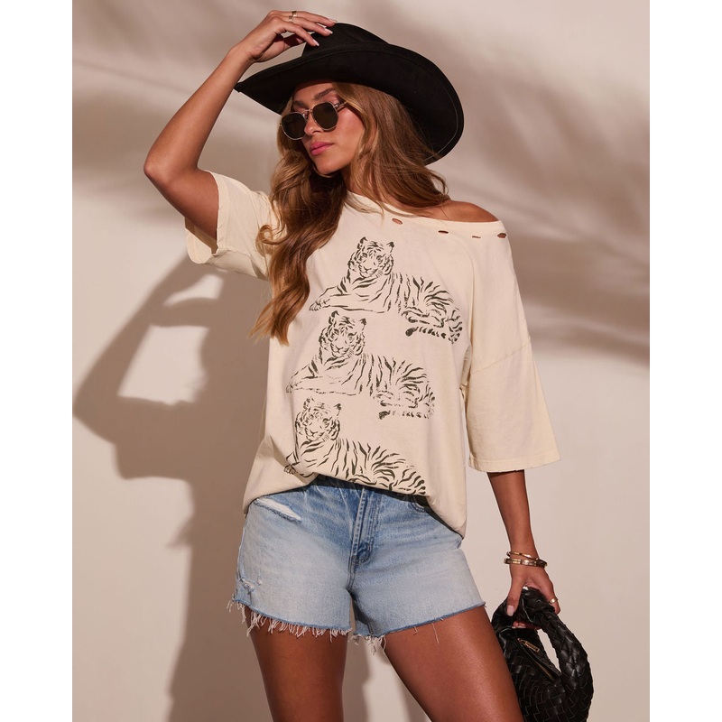 Savanna Nights Short Sleeve Graphic Tee