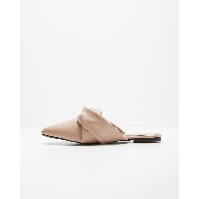Gessi Closed Toe Slip On Mules