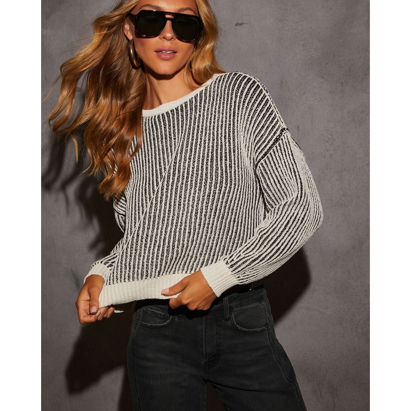 All In Contrast Pullover Sweater