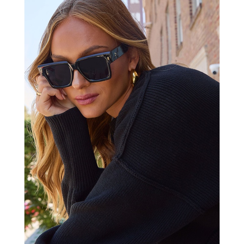 Iselin Classic Square Sunglasses