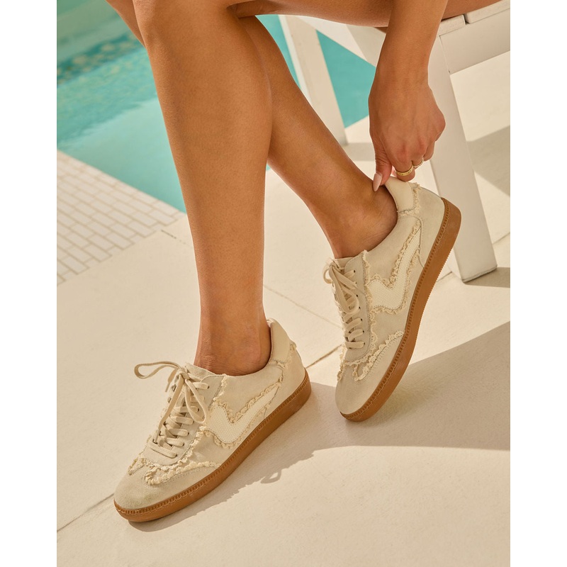 Right Catch Sneakers|Lace Ivory|Blue|CRIMSON|Leopard|White/Green|White/Red|6|6.5|7|7.5|8|8.5|9|9.5|10