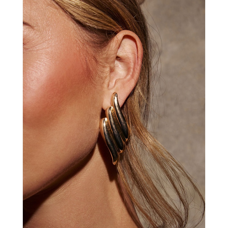 Sweet Serene Textured Stud Earrings