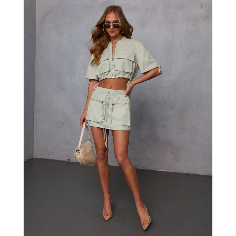 Minimal Muse Cargo Pull Cord Jacket