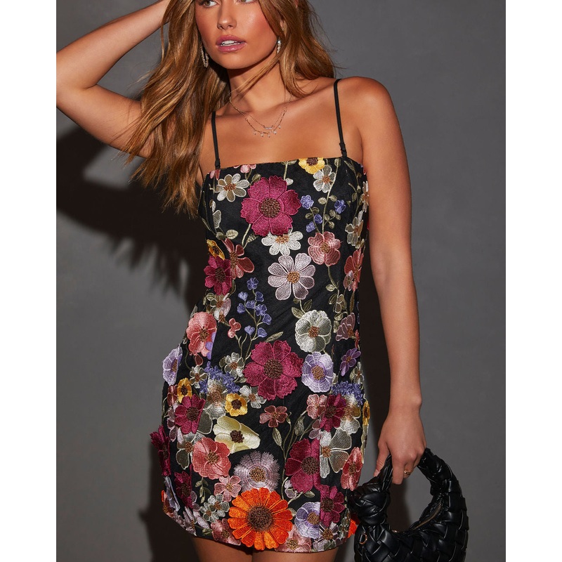 Essie Floral Appliqu Mini Dress
