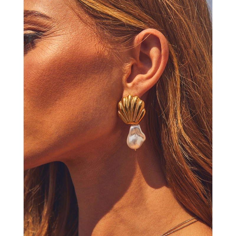 Joyice Drop Shell Earrings|Gold|O/S