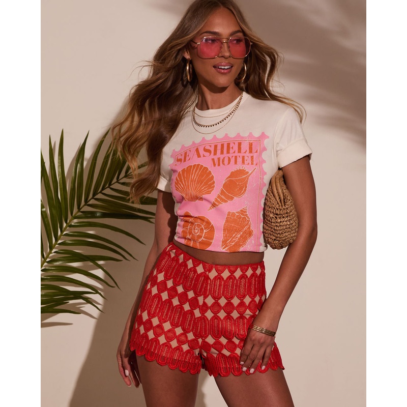 Seashell Motel Short Sleeve Graphic Tee