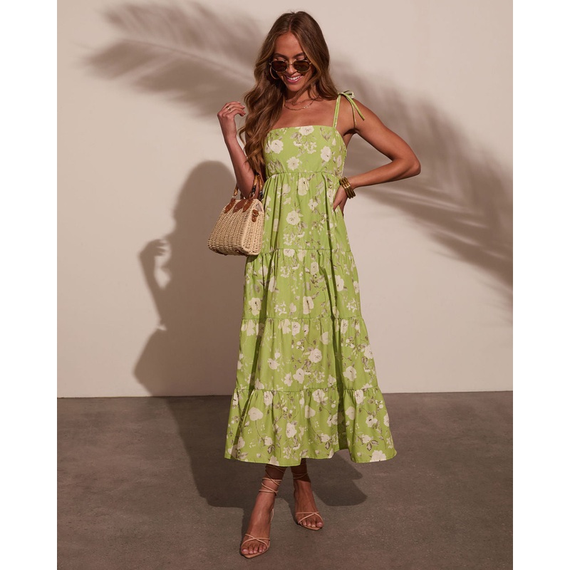 Jovanne Tiered Floral Maxi Dress