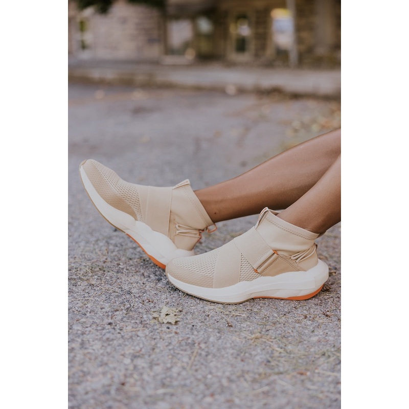 Sorel Explorer Defy Mid Sneaker