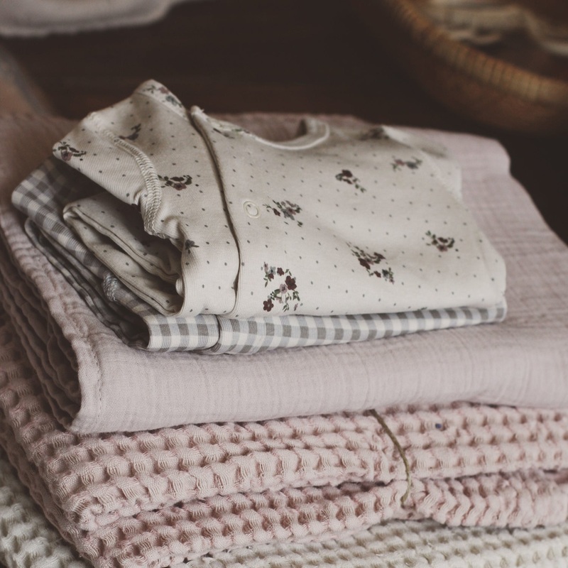 The Printed Blanket – Vintage Floral