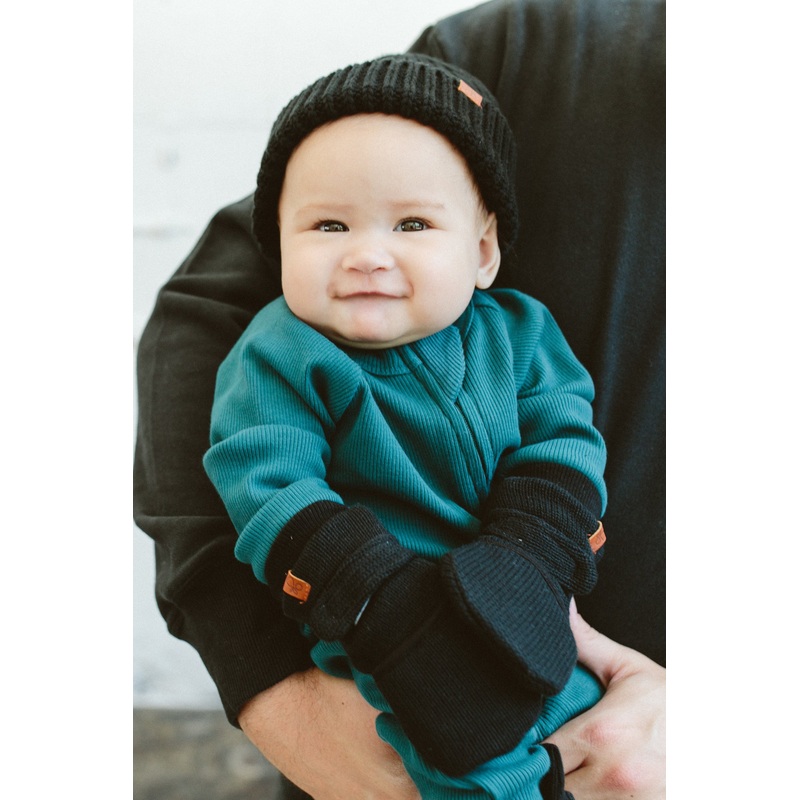 STAY ON KNIT MITTS | SHADOW|0-3M|3-6M|6-12M|12-24M