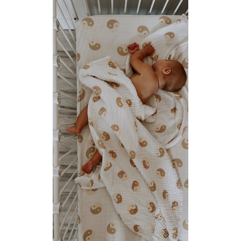 Muslin Crib Sheet | Tan & White Yin Yang