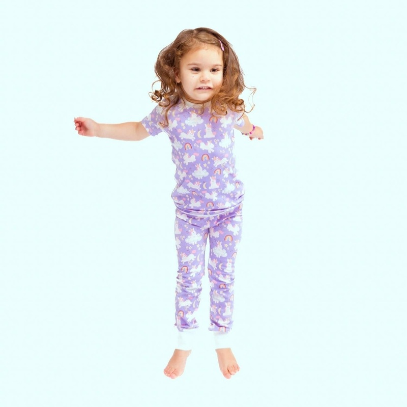 Short Sleeve Kids Pajamas – Unicorns