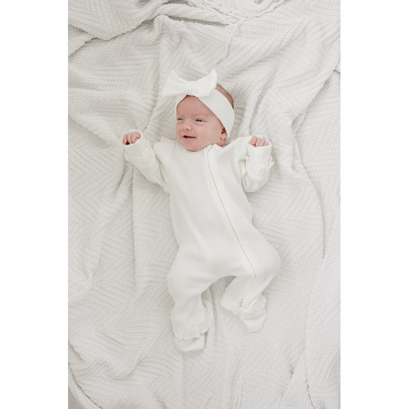 Luna + Luca Ruffle Waffle Set – White