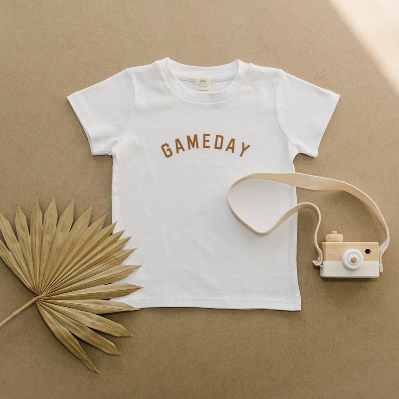 Gameday Organic Cotton Graphic Tee – more colors