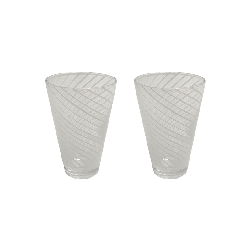 Yuka Groove Glass Set in White