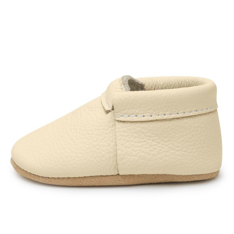 Latte Fringeless Moccasins|US 2 (Newborn; 3.75″ Sole)|US 3 (3-6 Months; 4.125″ Sole)|US 4 (6-12 Months, 4.5″ Sole)|US 5.5 (12-18 Months, 5.0″ Sole)|US 6.5 (18-24 Months, 5.25″ Sole)|US 8 (2-3 Years; 5.75″ Sole)