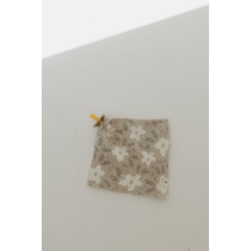 Lovey | French Gray Floral