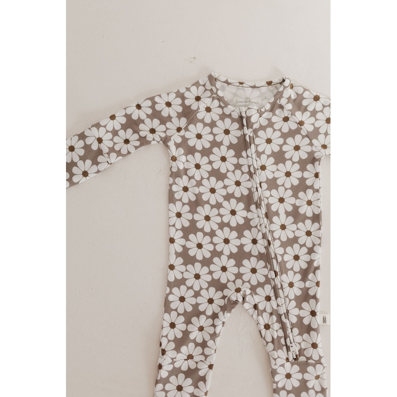 Bamboo Zip Pajamas | Darlin’|Newborn|0-3 Months|3-6 Months|6-12 Months|12-18 Months|18-24 Months