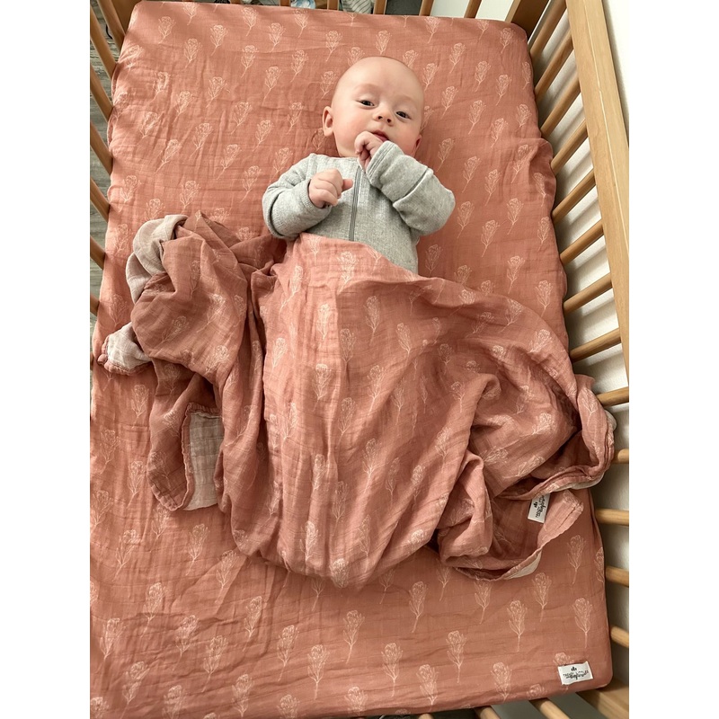 Protea Organic Muslin Crib Sheet