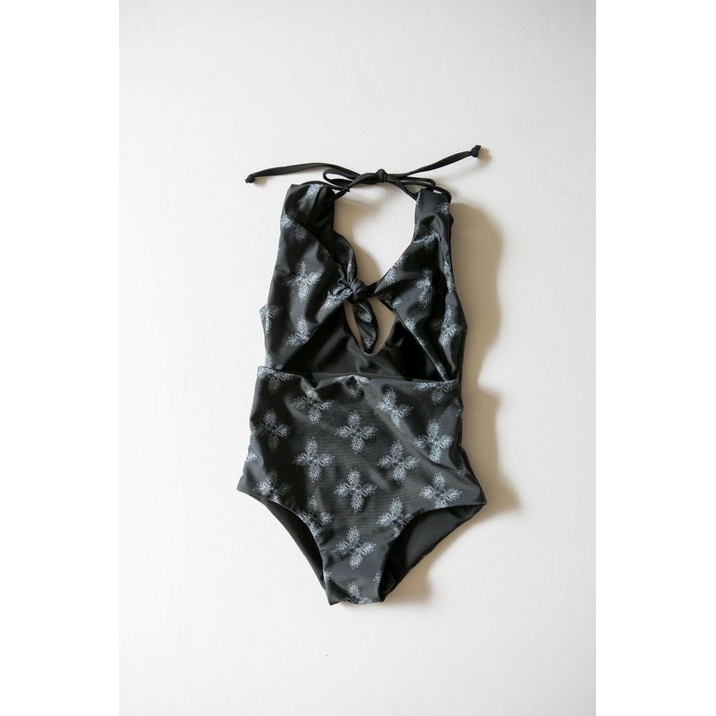 Girl’s Cutout One Piece in Black Breadfruit Bandana