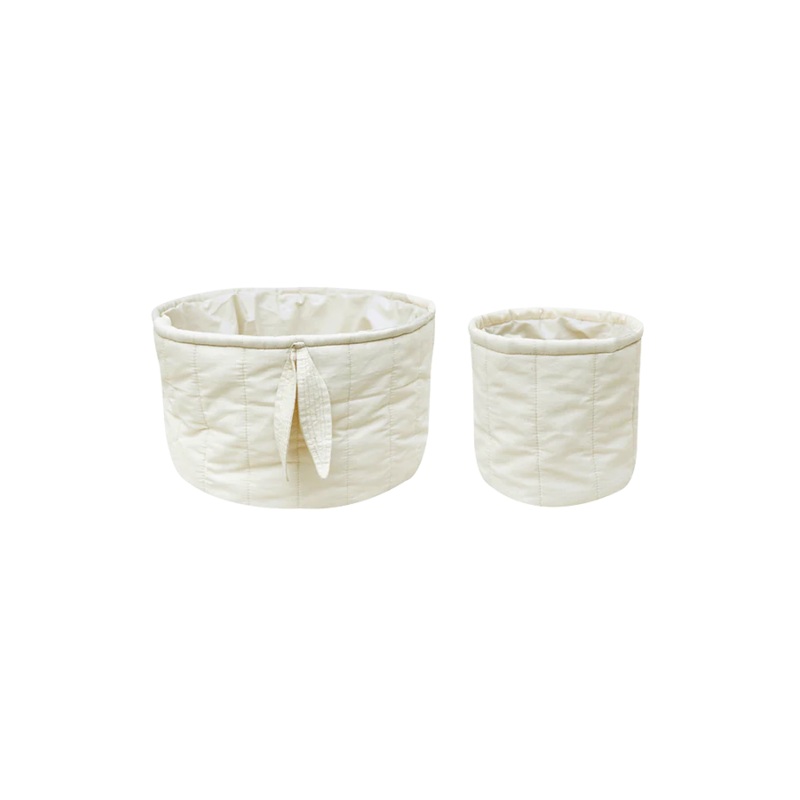 SET OF TWO QUILTED BASKETS NATURAL