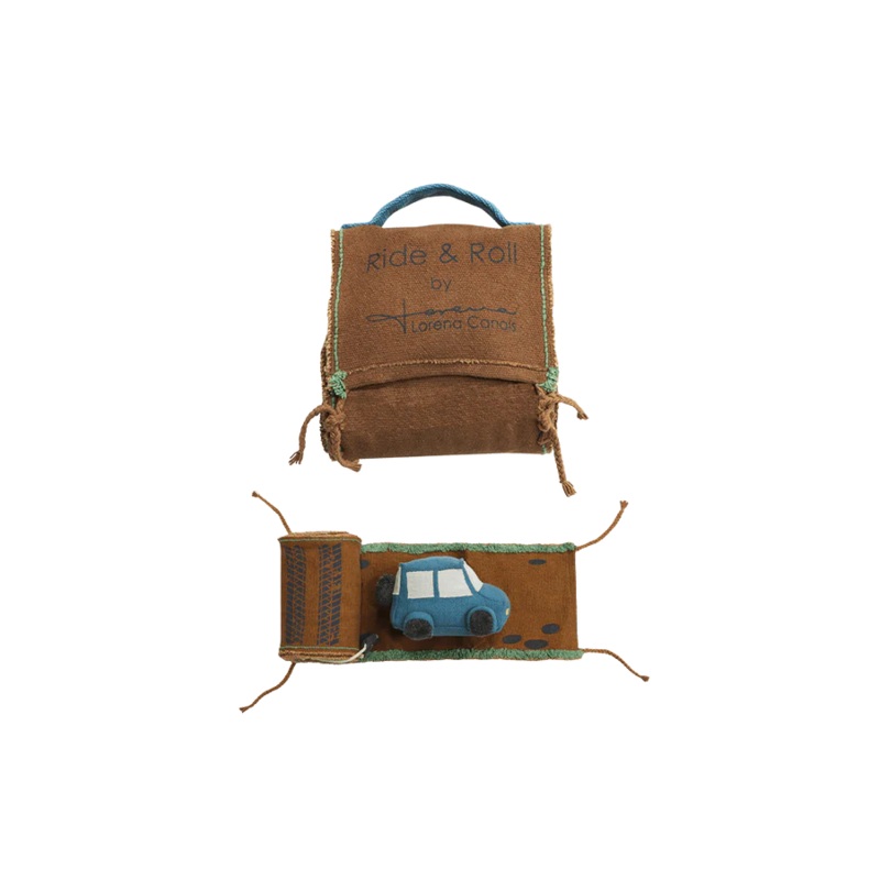 SOFT TOY RIDE & ROLL SAFARI|Jeep: 12 x 20 x 14 cm – Road: 20 x 400 cm|Petrol Blue|Toffee|Natural|Red