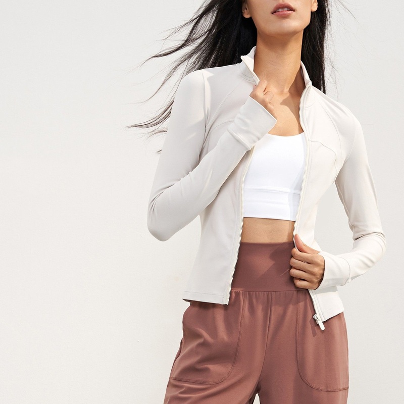 Customized Package Yoga Jacket Zip up Yoga fashion Fitness Sports Clothing Cropped Hoodie Clothes – Yoga Jacket and Jacket Yoga price