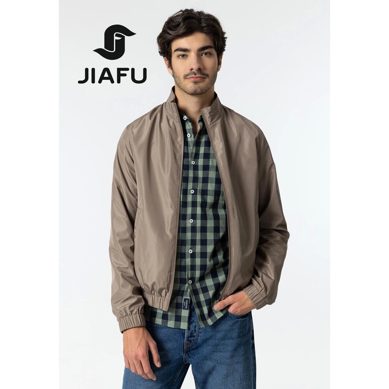 New Design Fashion Men Customized Casual Waterproof & Windproof Jacket with Packable Bag – Bomber Jacket and Casual Jacket price