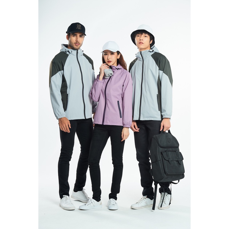 in Stock Lightweight Waterproof Jacket Hooded Raincoat Travel Windbreaker – Jacket and Waterproof Jacket price