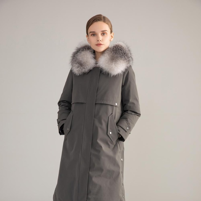 2021 Fashion and Luxury Goose Down Filled Women Down Jacket in Winter – Down Jacket and Winter Jackets price