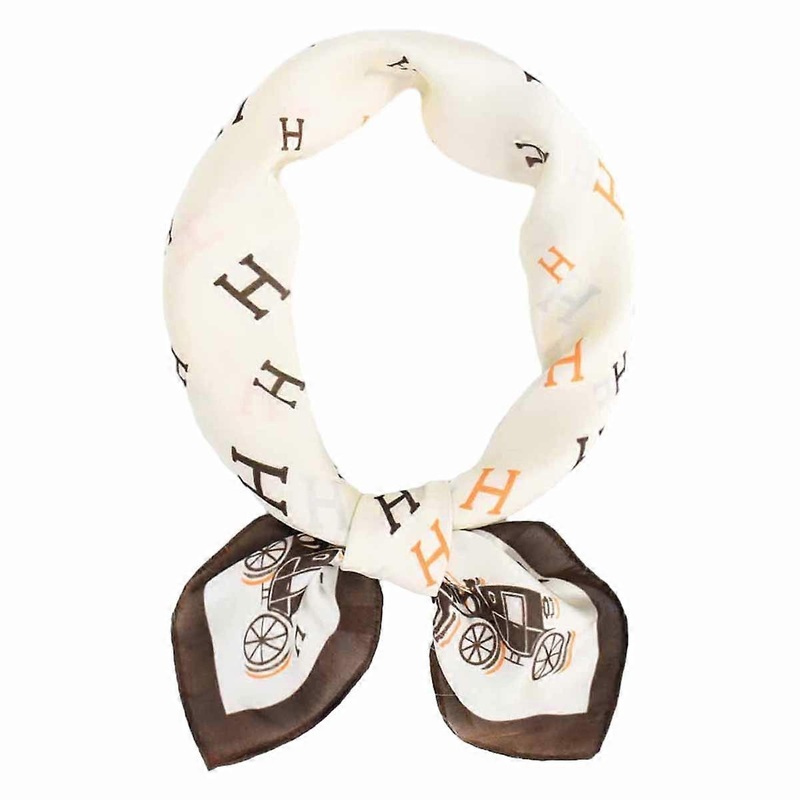 Silk Scarf with Smooth Texture | Fruugo SG